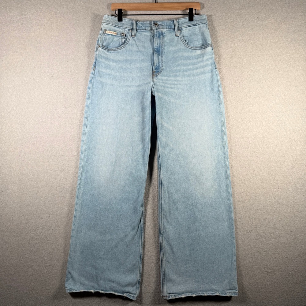 Calvin Klein Mens Ultra-High Wide Leg Light Wash Stretch Jeans 32x30 40875WP